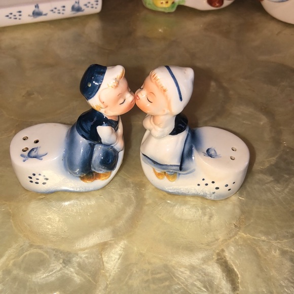 Vintage Enesco lot Holland Dutch boy/girl salt & pepper shakers toothpick holder - Picture 2 of 6